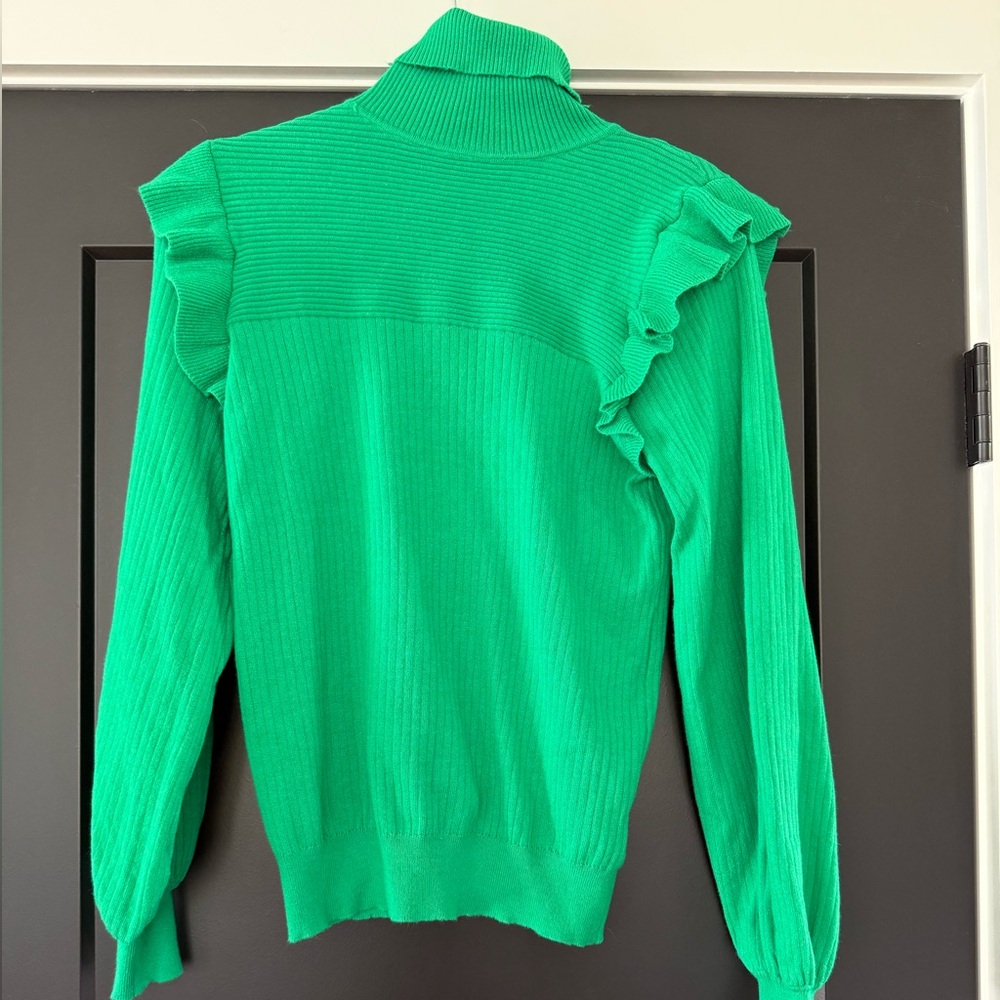 Green Turtleneck Sweater L NWT